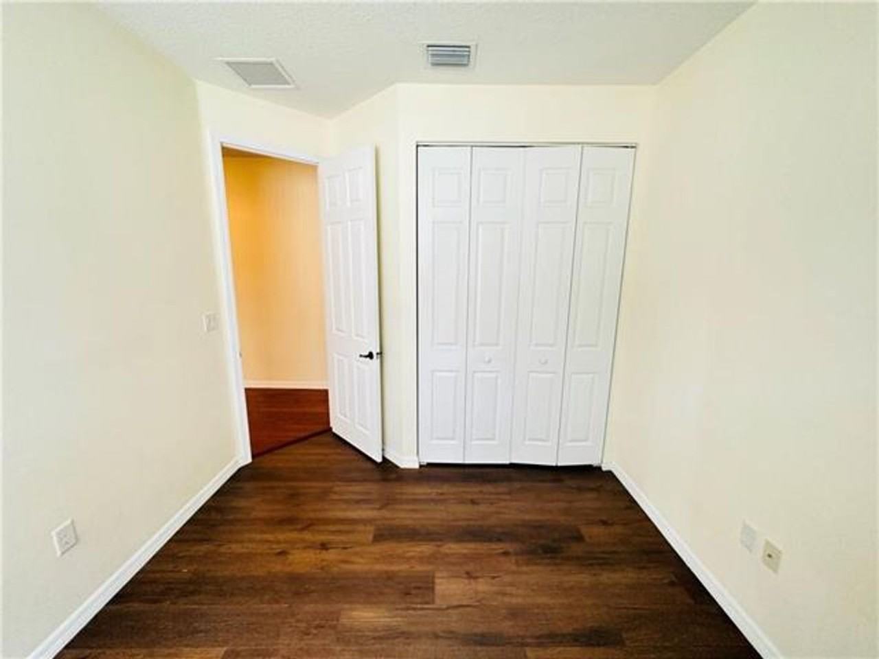 3512 Sw 93rd Ave #3512 - Photo 7 of 22