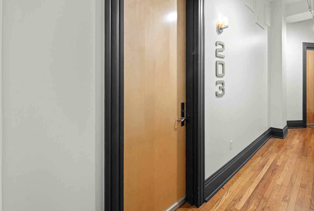52 Biltmore Ave #203 - Photo 4 of 23