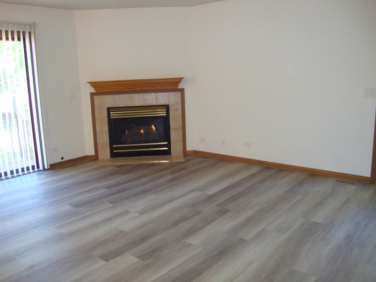 295 Woodridge Circle #B - Photo 6 of 37