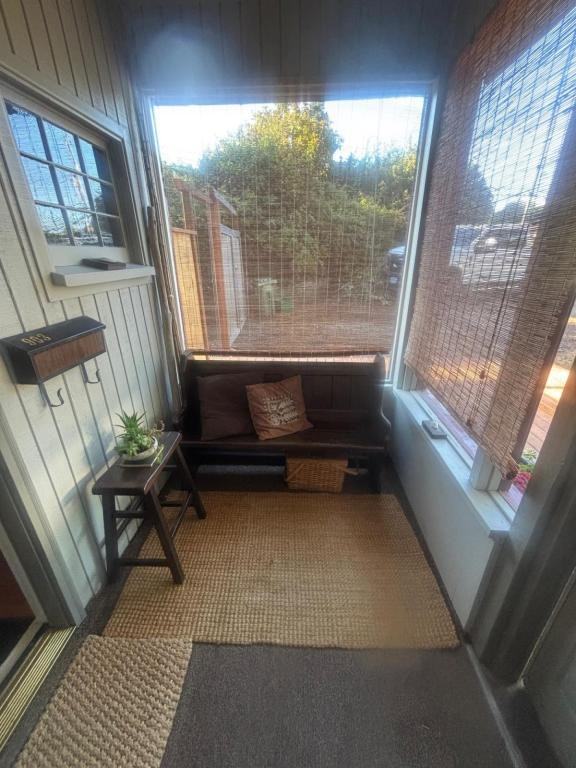 903 N 8th St - Photo 4 of 13
