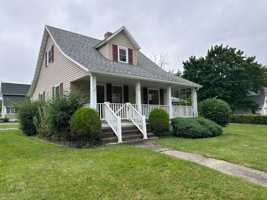 featured image of 118 Central Ave