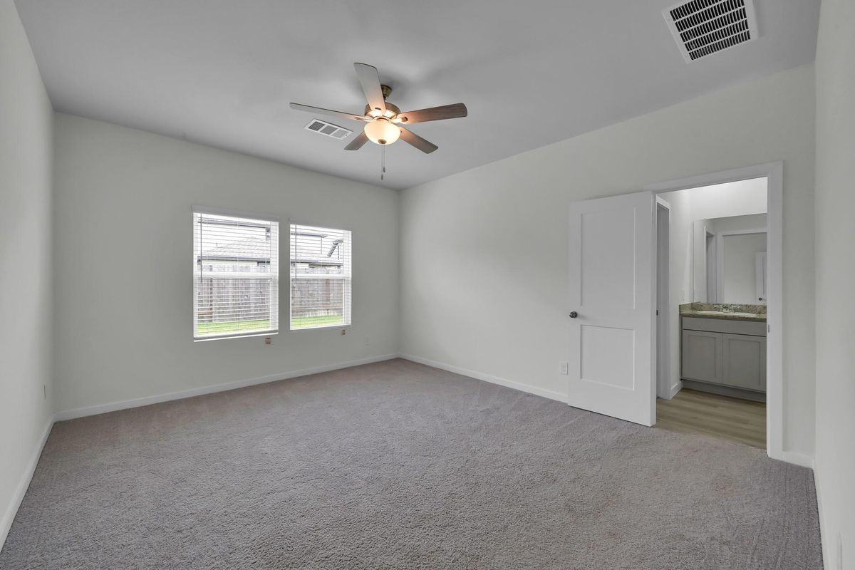 14309 Ash Tree Dr - Photo 5 of 11