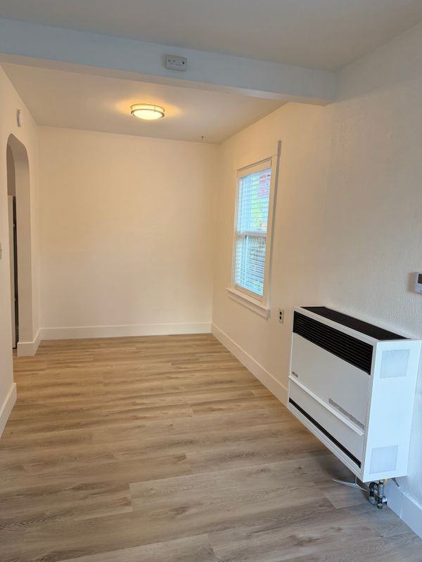 365 Cherry Ave - Photo 2 of 12