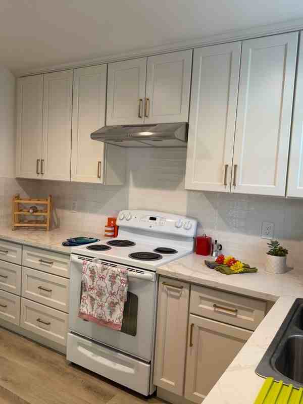 365 Cherry Ave - Photo 3 of 12