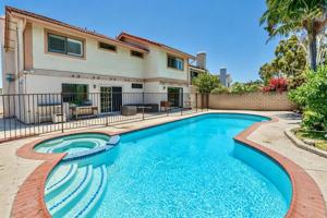 featured image of 37 Fremont