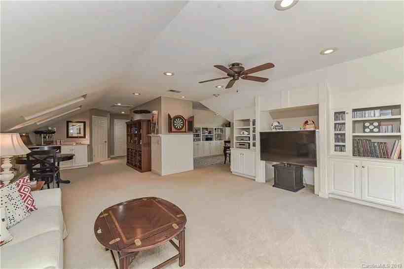2531 Arden Gate Ln - Photo 6 of 48