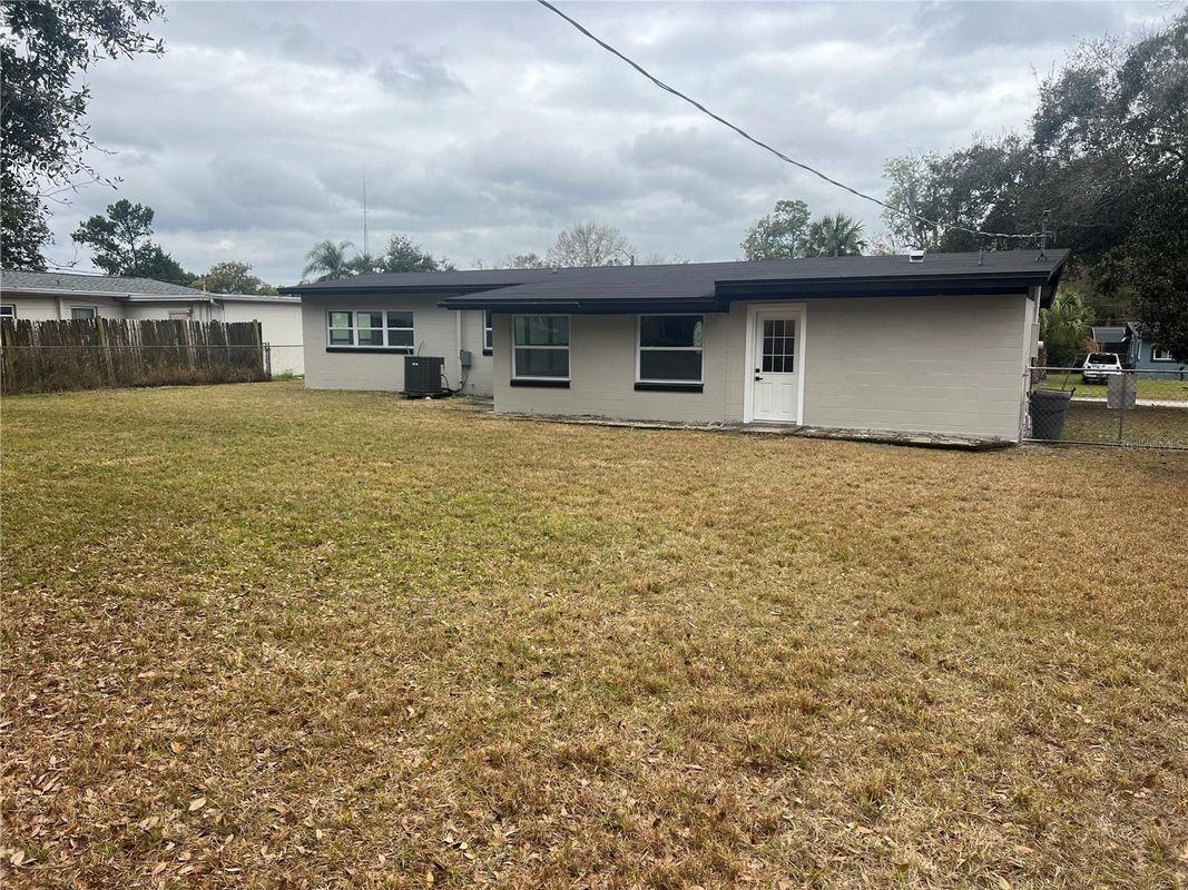 1809 Chase Ave - Photo 3 of 26