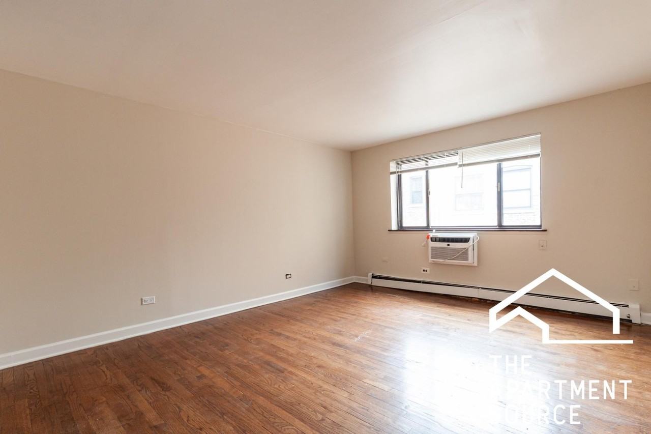 6011 N Winthrop Ave #407 - Photo 2 of 14