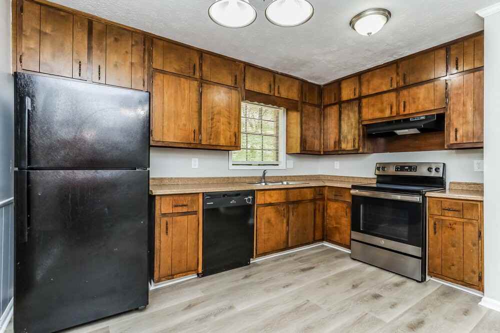 3212 Goldenchain Dr - Photo 7 of 18