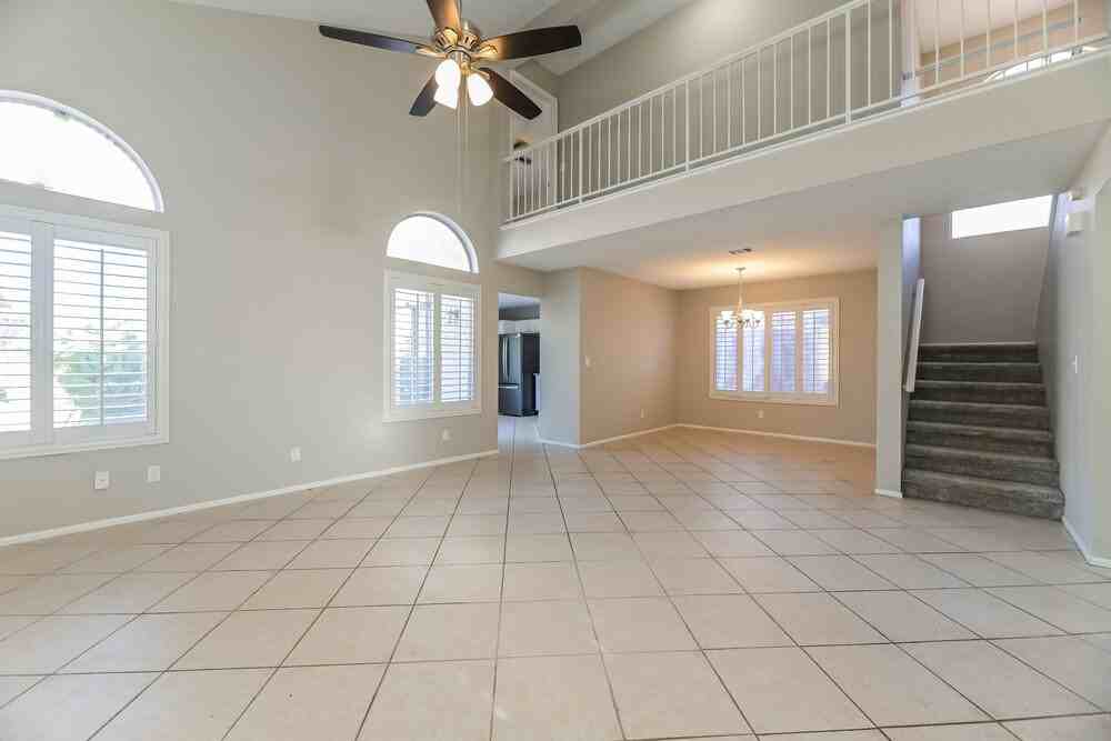 52 Quiet Desert Ln - Photo 6 of 17