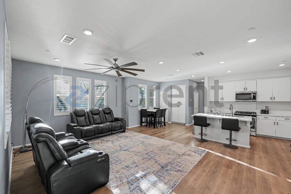 7354 Palazzo Pl - Photo 6 of 24