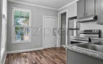 517 13th St #B - Photo 1 of 1