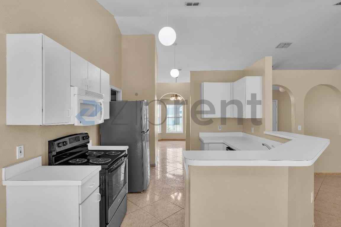 228 Grifford Dr - Photo 7 of 17
