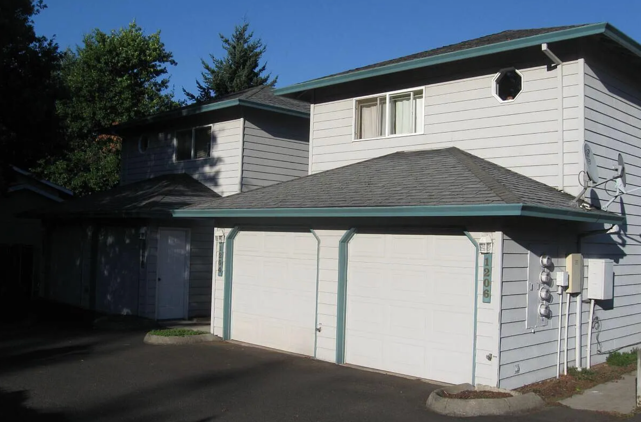 1202 Sw 257th Ave - Photo 5 of 17