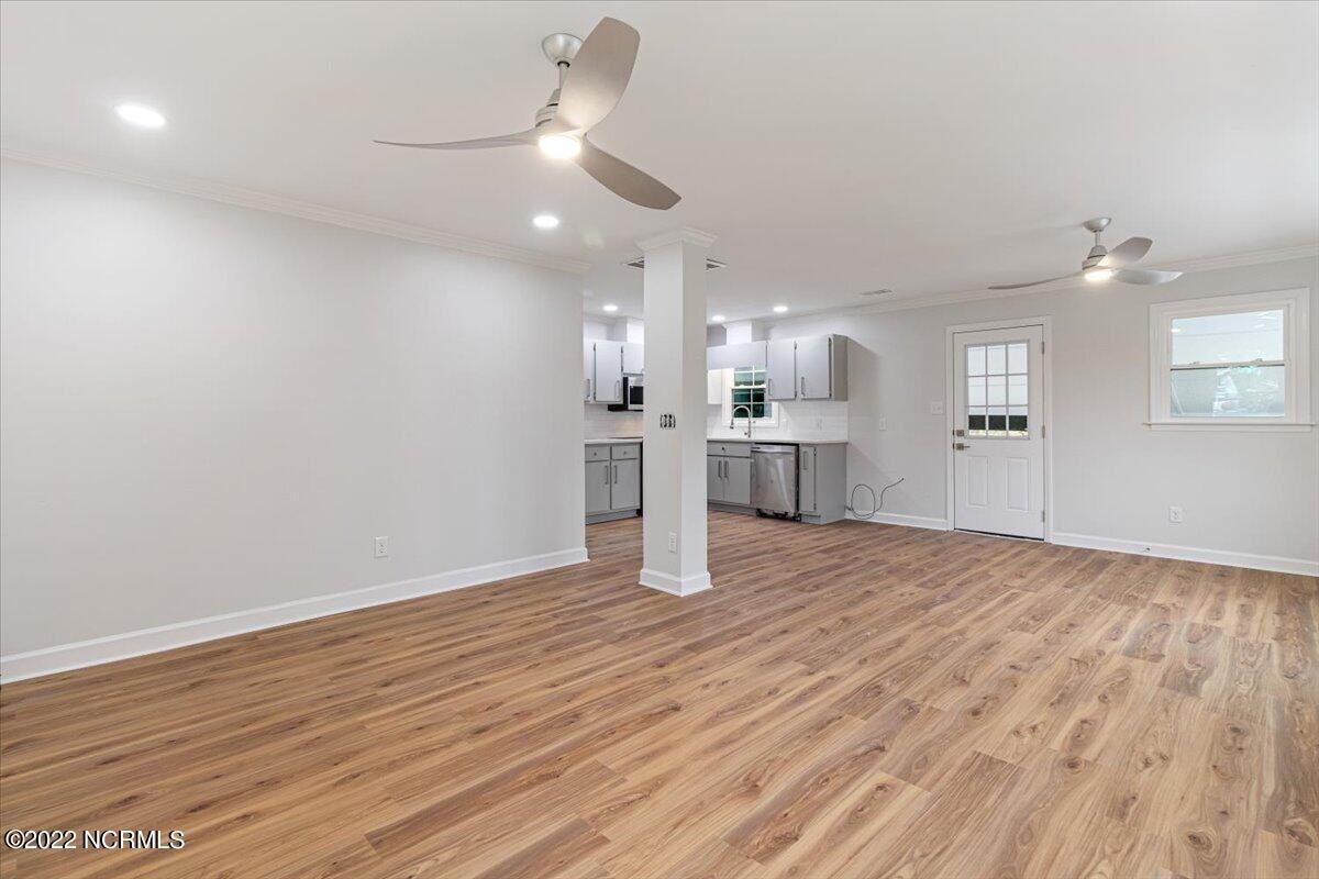 120 Erik Dr - Photo 6 of 17