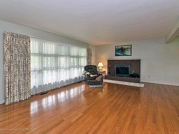 213 Kenberry Dr - Photo 3 of 21