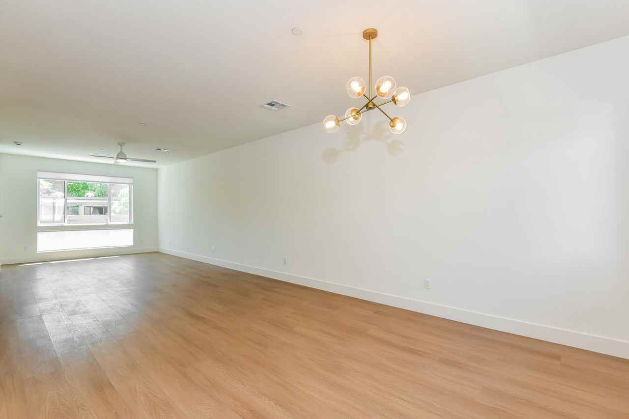 951 Woodside Rd - Photo 7 of 28