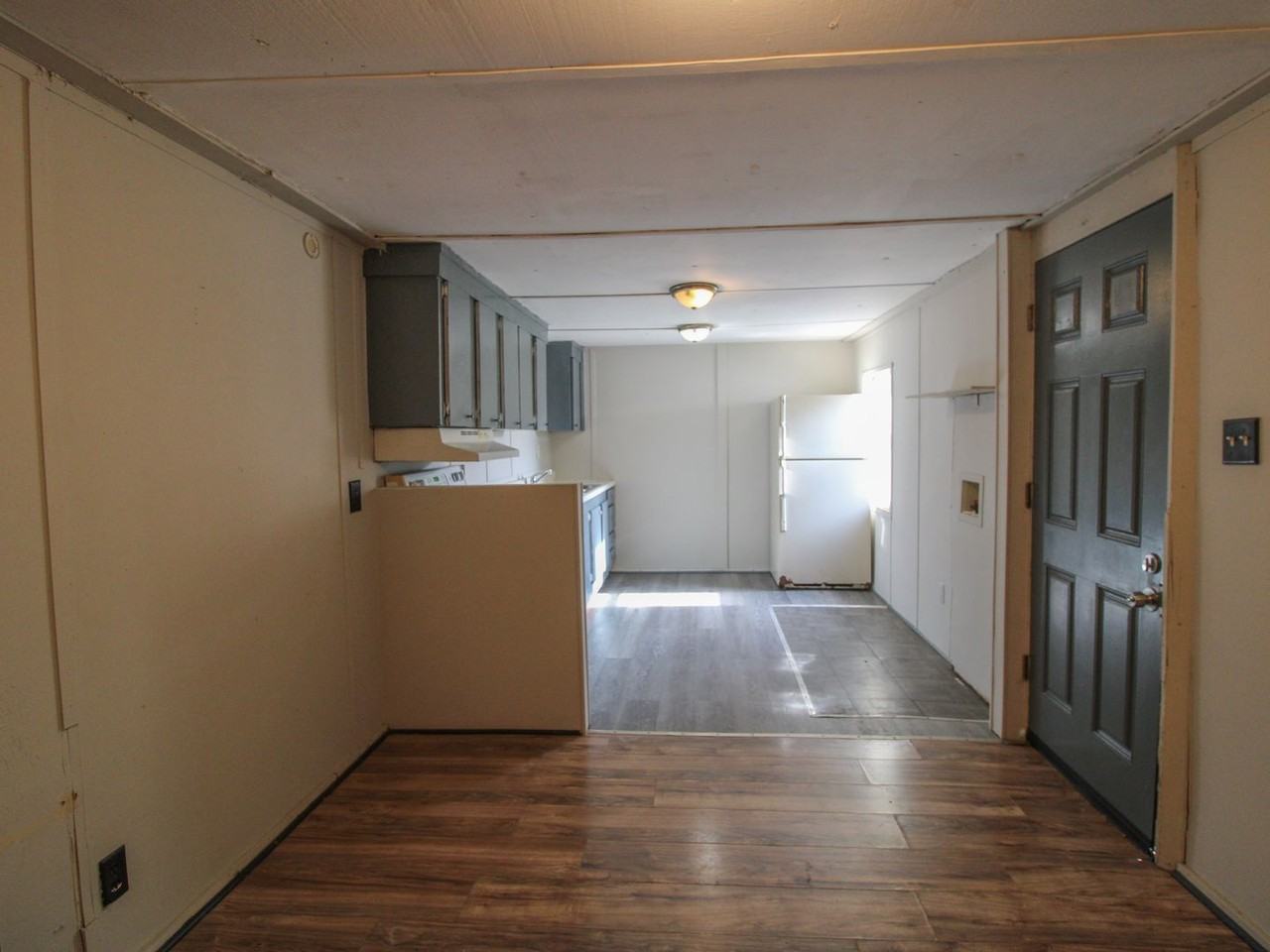 14 Simpson Rd - Photo 6 of 16