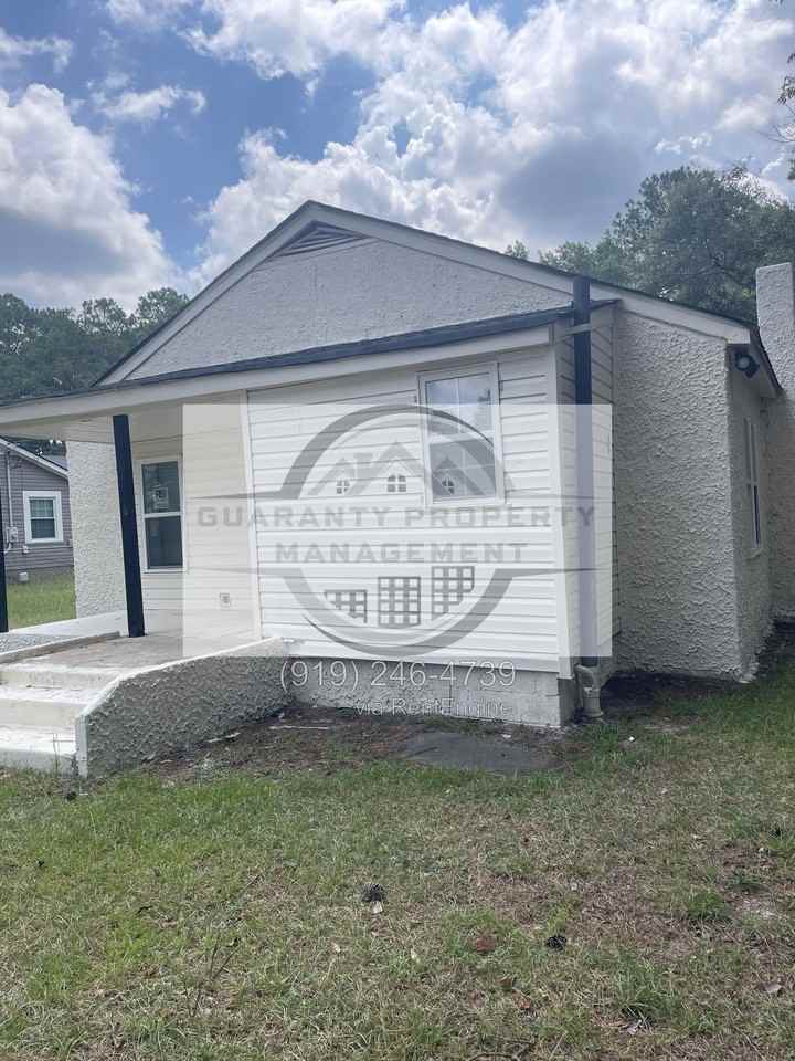 222 Waddell Dr - Photo 5 of 11