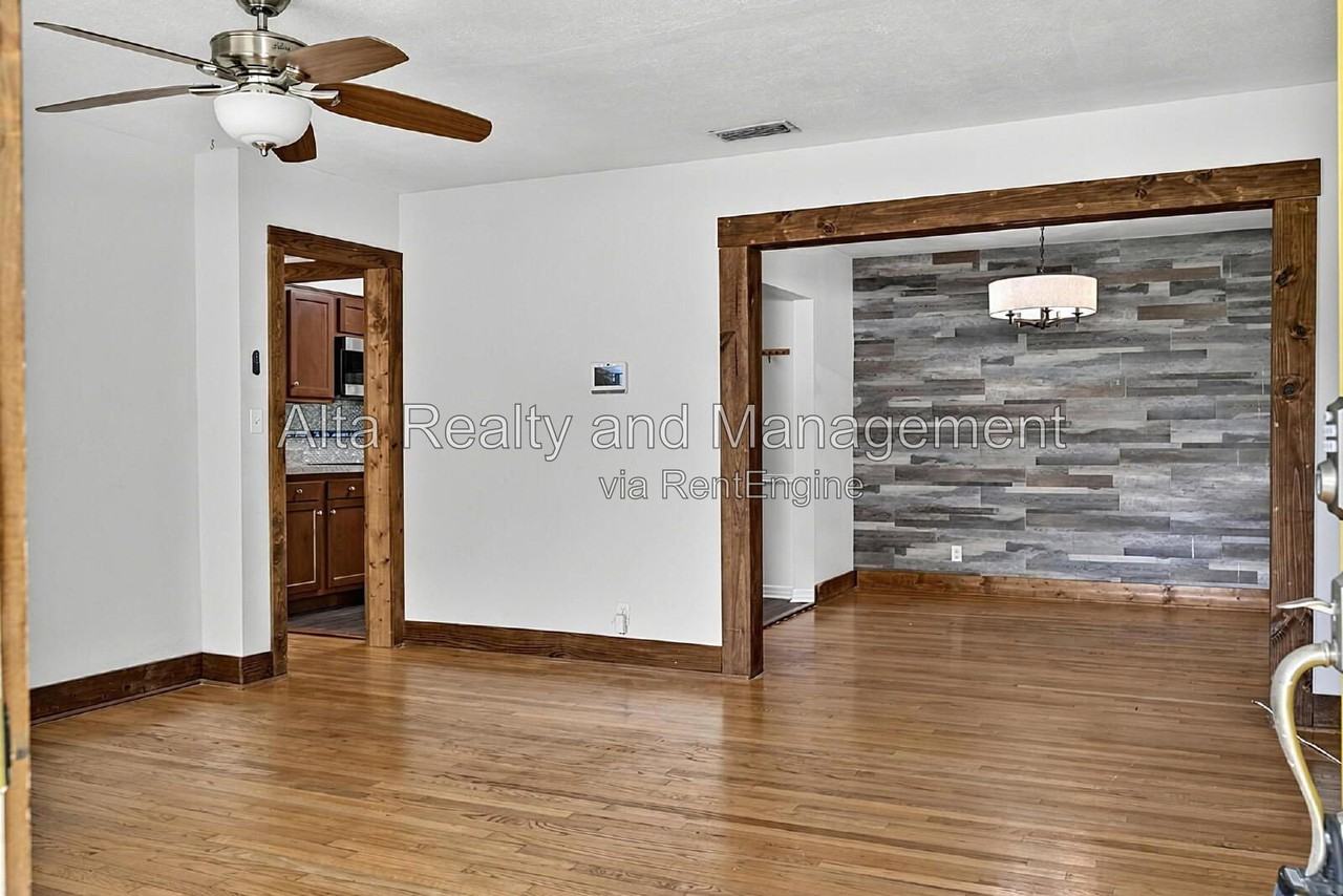 4603 Jammes Rd - Photo 5 of 37