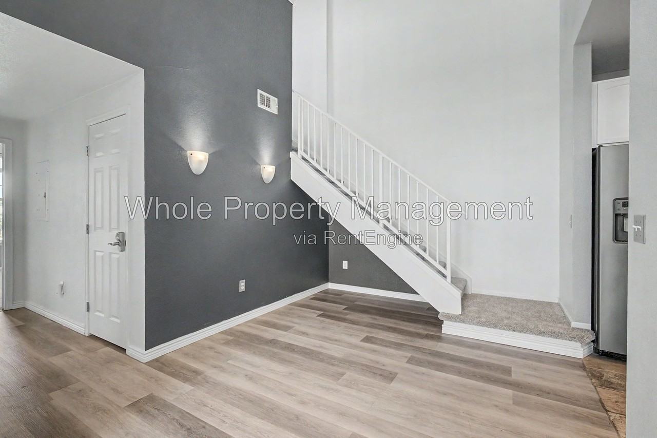 3872 S Dallas St #308 - Photo 6 of 32