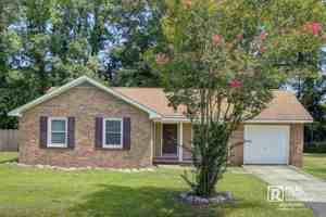 featured image of 443 Robin Dr