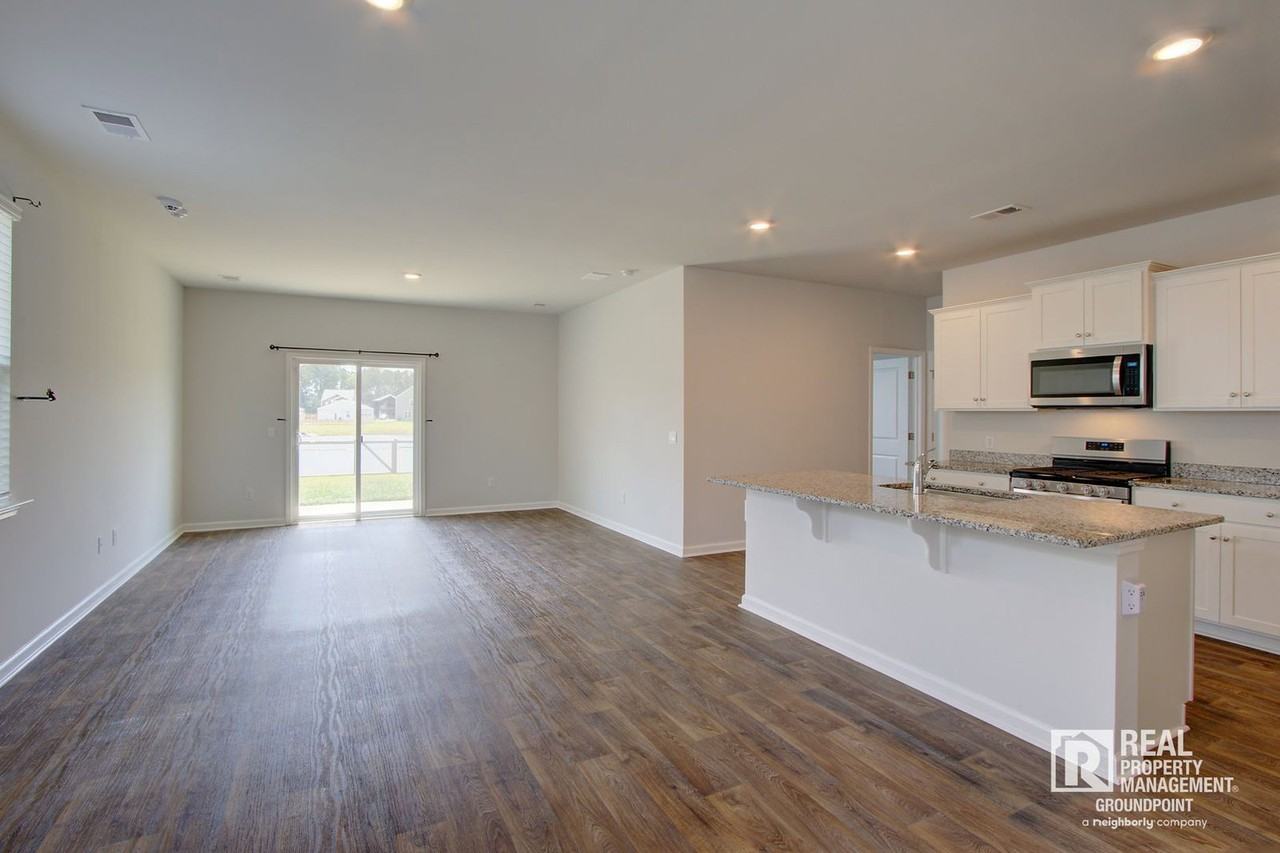 113 Hillsford Ln - Photo 4 of 34