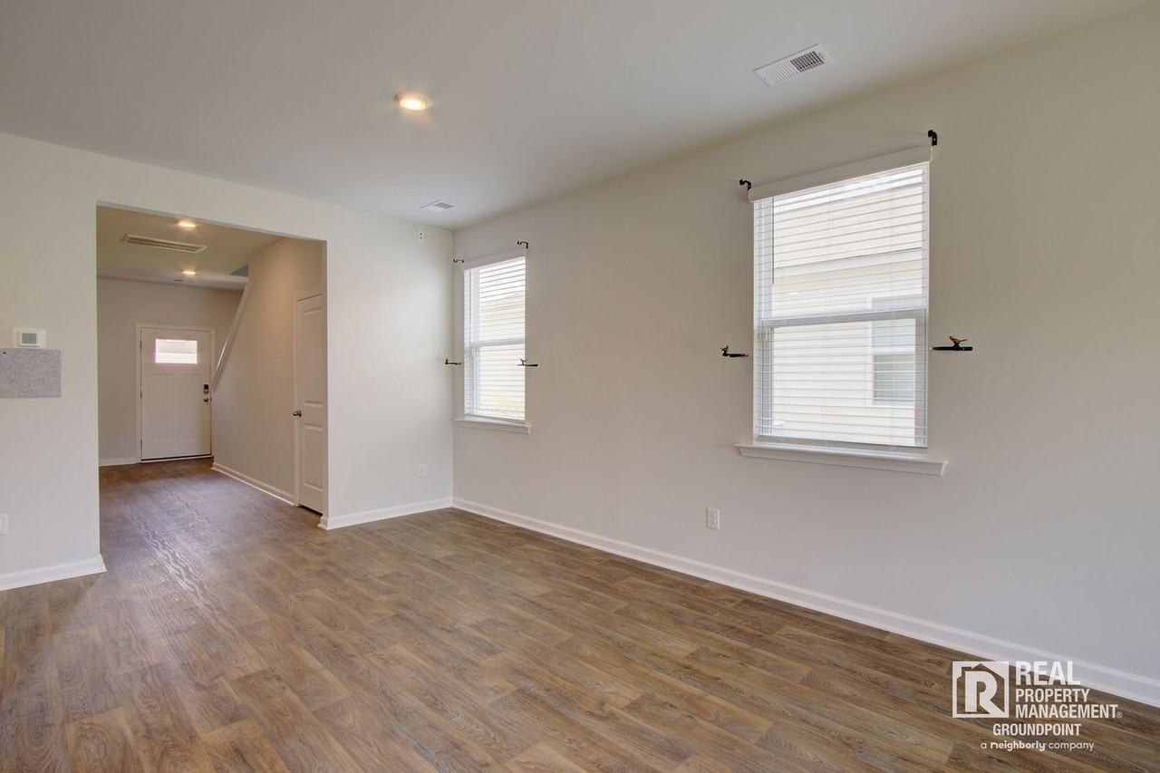 113 Hillsford Ln - Photo 5 of 34