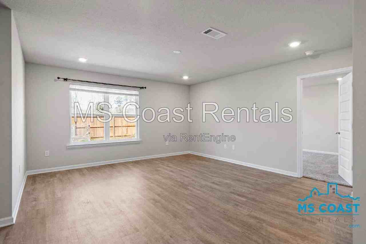 15236 Cypress Way - Photo 7 of 28