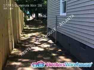 1779 S Olympian Way Sw - Photo 4 of 23