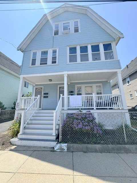 118 Holton St #1