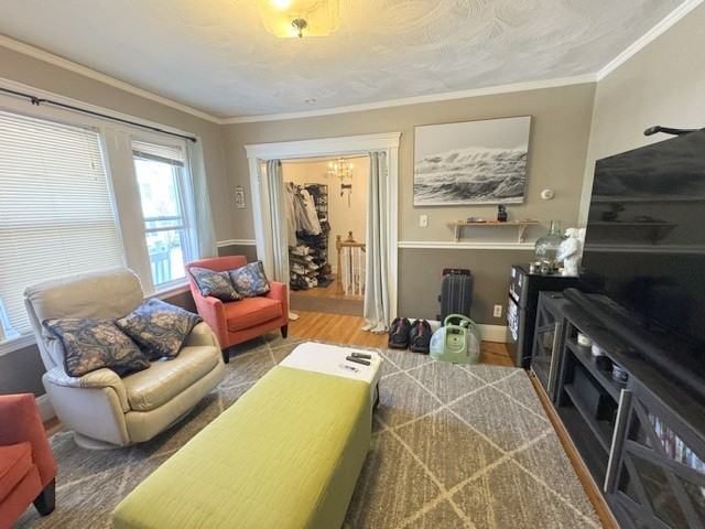 118 Holton St #1 - Photo 3 of 19