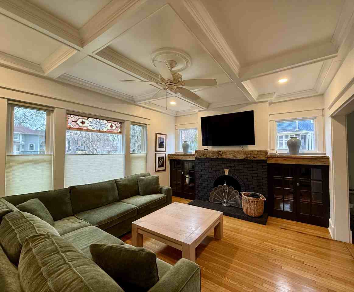402 Whitney Ave #NA - Photo 2 of 15