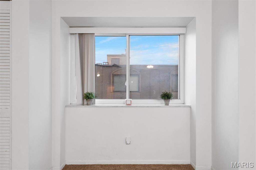 4355 Maryland Ave #432 - Photo 2 of 14
