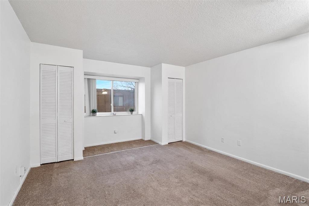 4355 Maryland Ave #432 - Photo 3 of 14