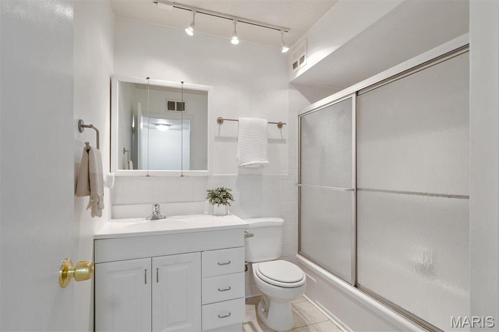 4355 Maryland Ave #432 - Photo 7 of 14