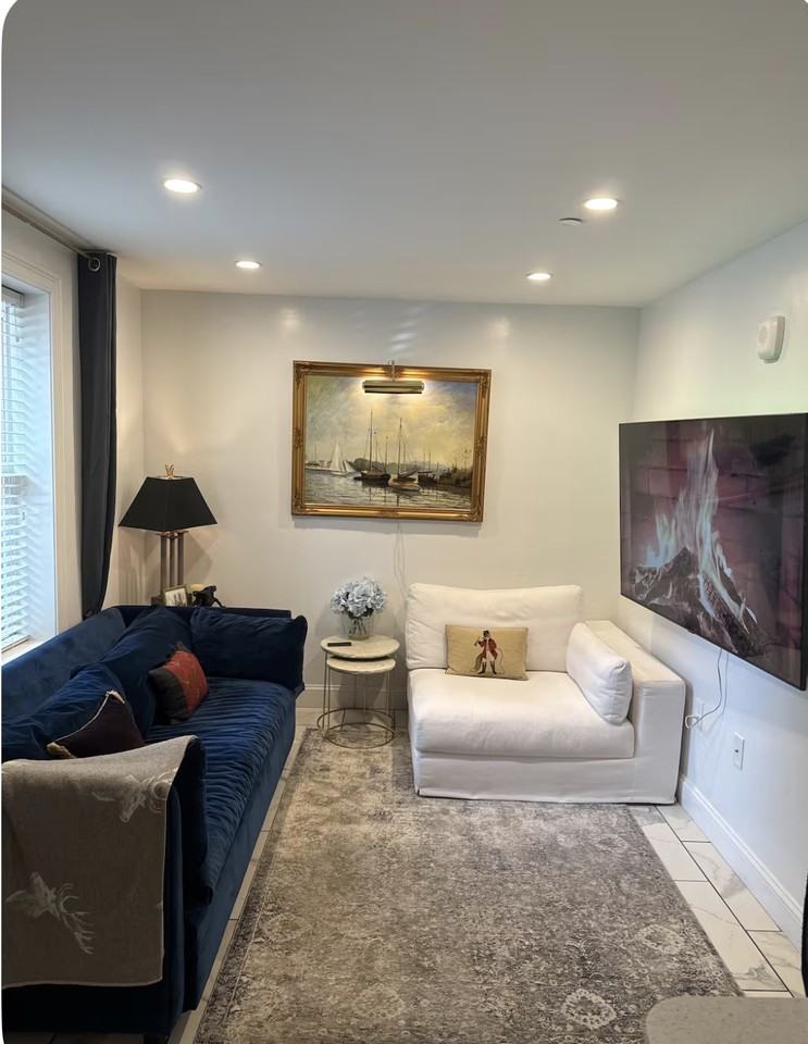 2 Putnam St #1 - Photo 4 of 10