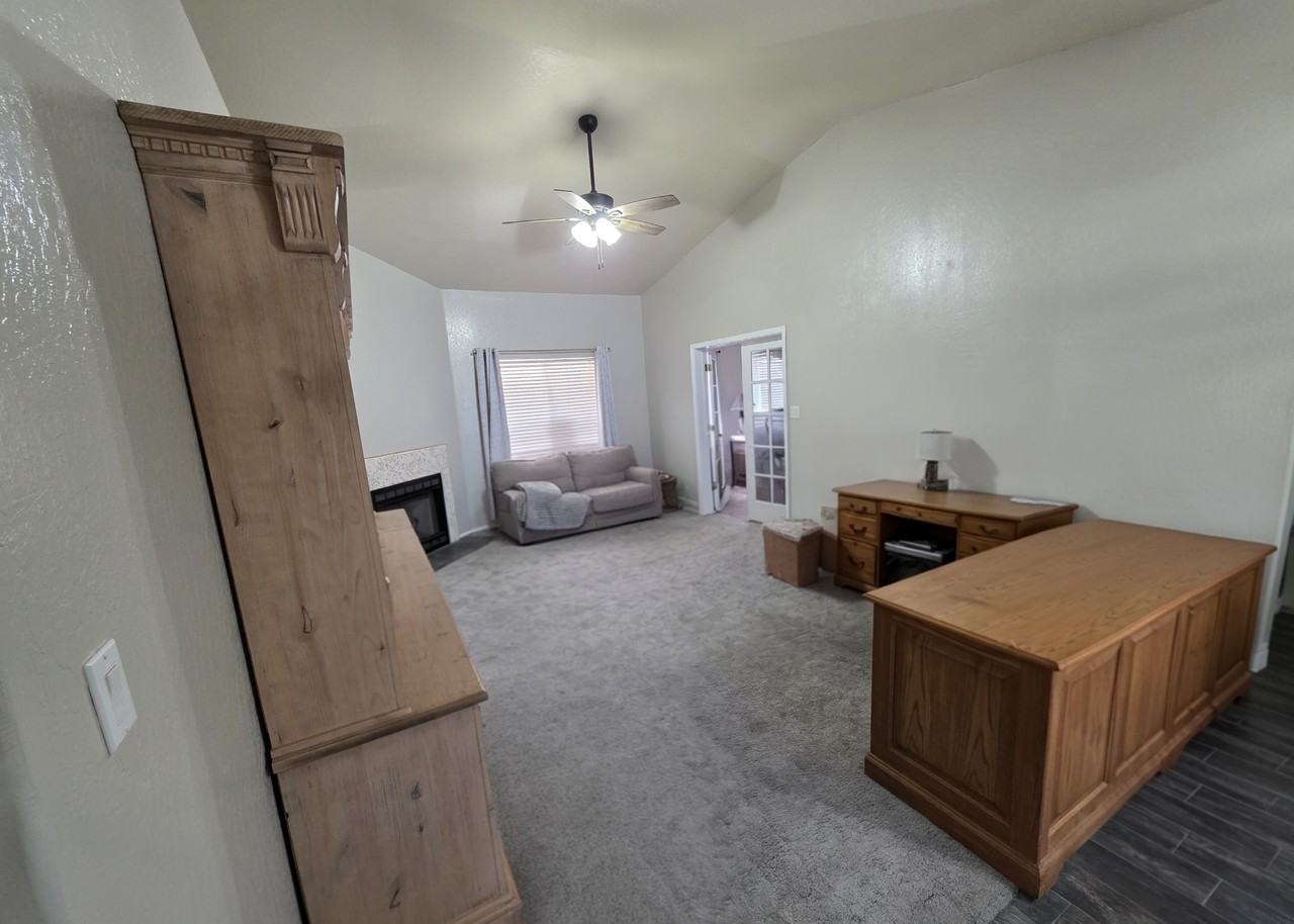 2495 S 34th Ave #NA - Photo 3 of 20