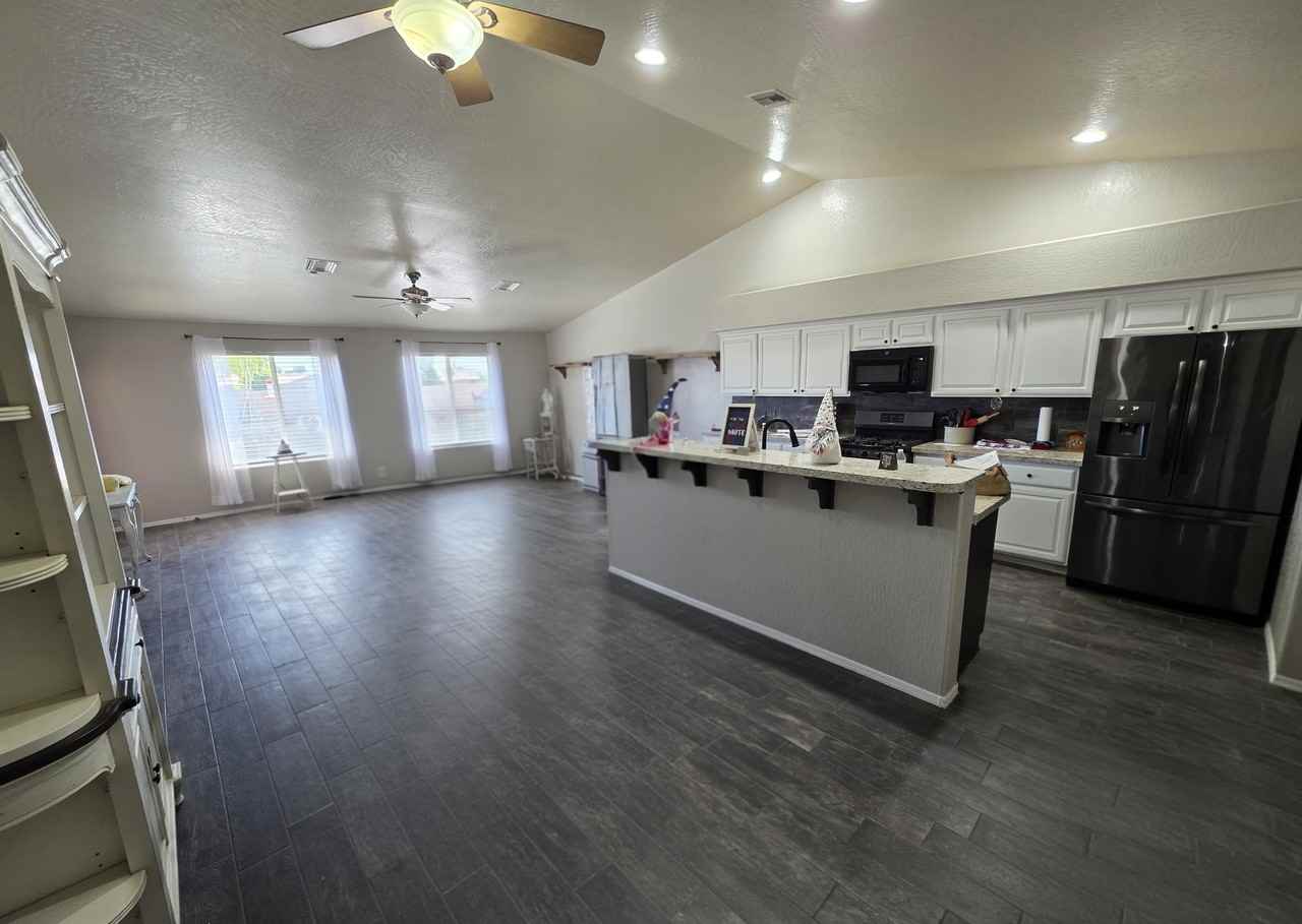 2495 S 34th Ave #NA - Photo 4 of 20