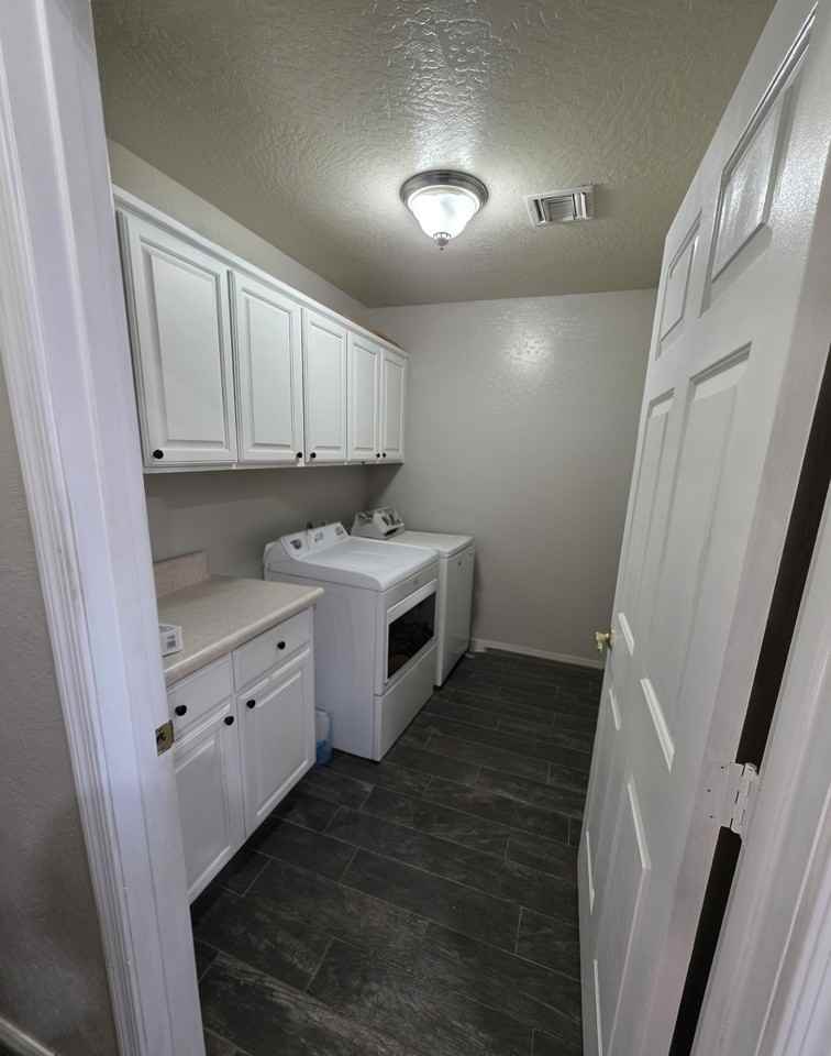 2495 S 34th Ave #NA - Photo 7 of 20