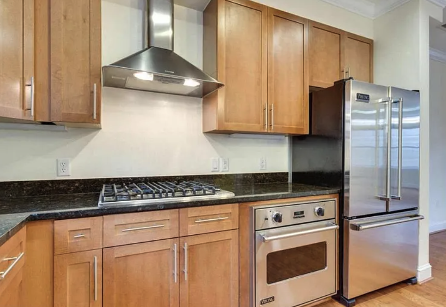 2237 Fairfax Dr #NA - Photo 5 of 18