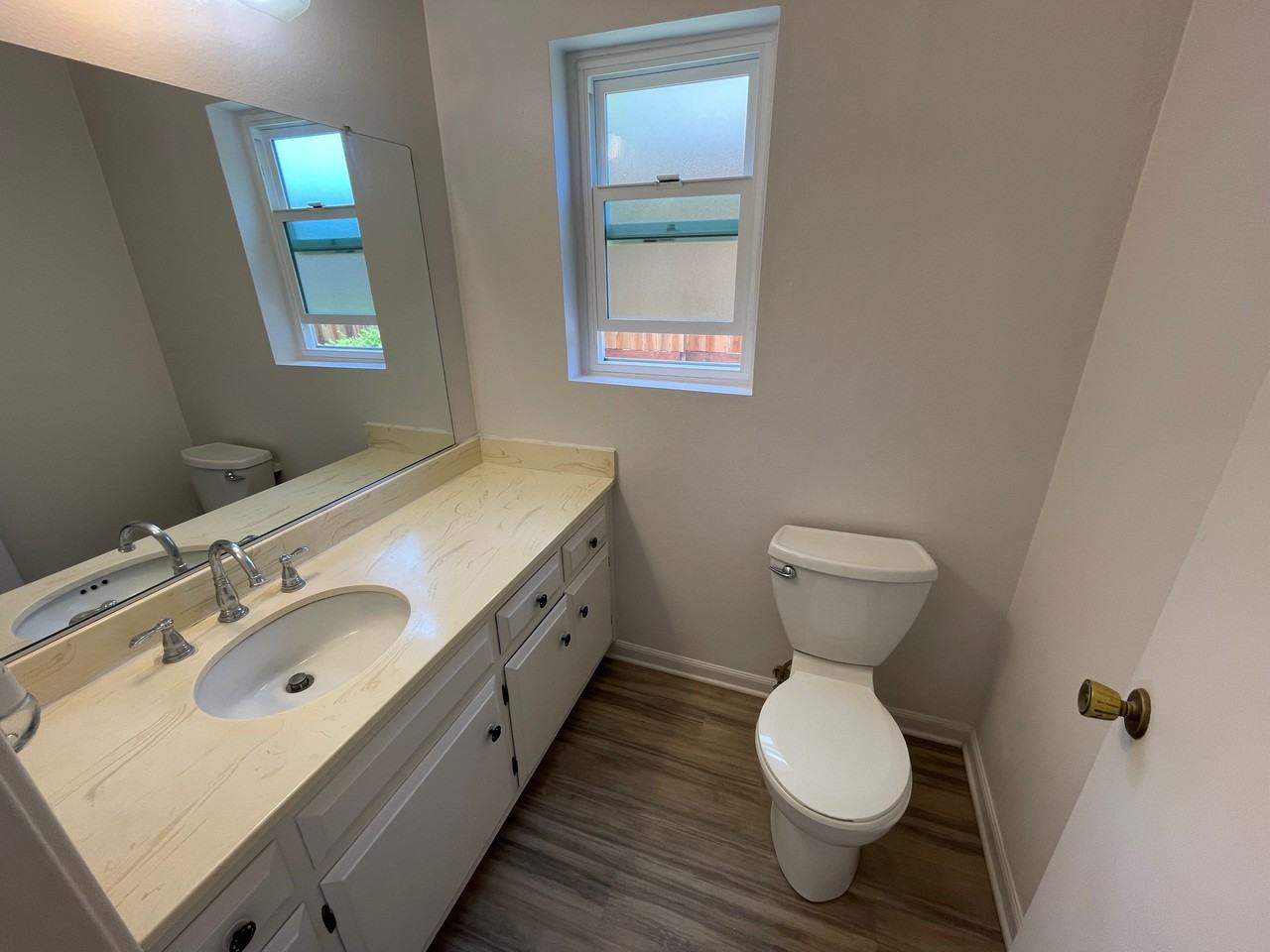 7369 Elmhurst Pl #B - Photo 4 of 31