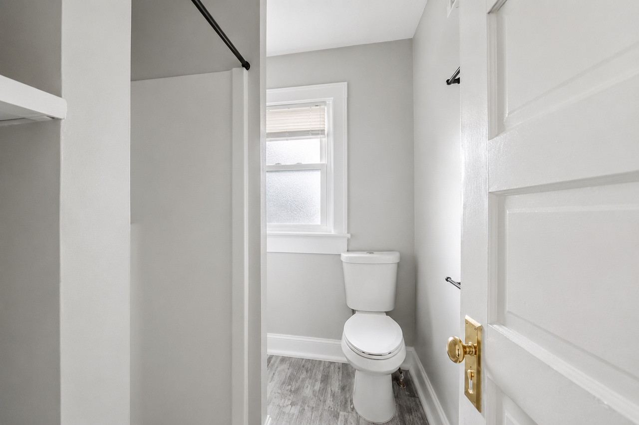 541 Adams St #541 - Photo 6 of 9