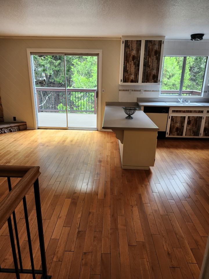 1235 Lovers Ln #NA - Photo 6 of 15