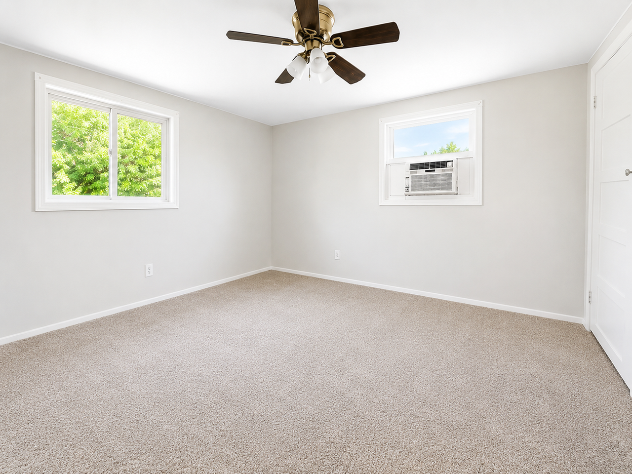 653 5th St - Photo 6 of 8