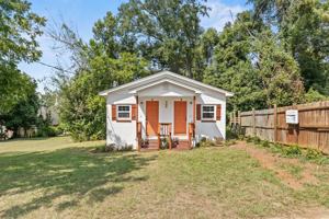 featured image of 900 Taylor St #B