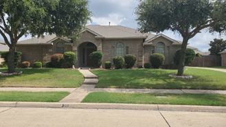 301 Ponderosa Trl - Photo 1 of 1