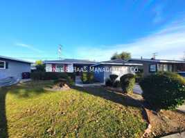 featured image of 2862 Knoxville Ave