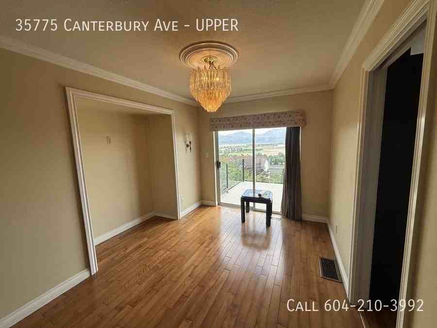 35775 Canterbury Ave - Photo 6 of 15