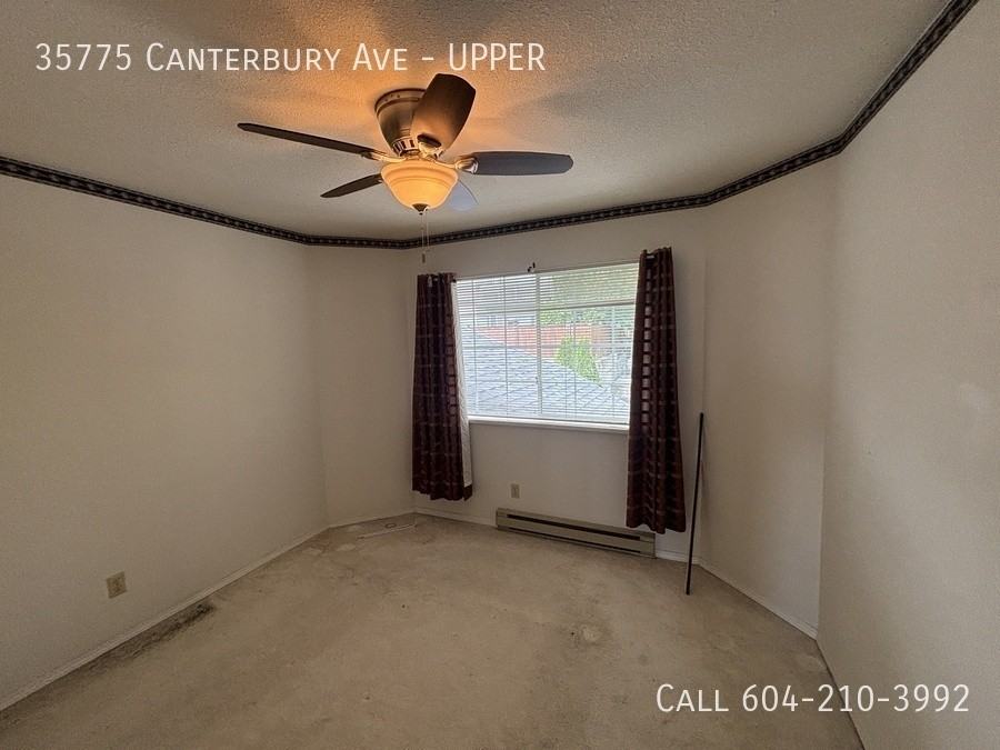 35775 Canterbury Ave - Photo 7 of 15